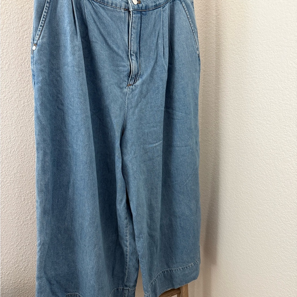 Pilcro wide leg jeans with stretch waist